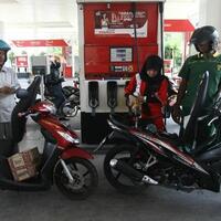 dpr-singgung-harga-bbm-belum-turun-ini-respons-bos-pertamina