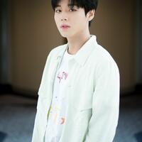 park-jihoon-akan-ramaikan-comeback-bulan-mei