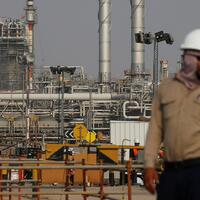 minyak-minus-37-dolar-saudi-menuju-republik-indonesia