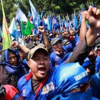 buruh-minta-libur-upah--thr-penuh-pengusaha-teori-apa-itu