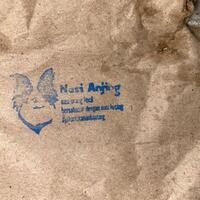 ini-penjelasan-pihak-pembagi--nasi-anjing