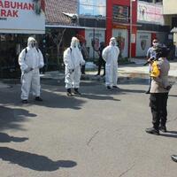 tim-covid-hunter-hadir-cari-pasien-terkait-corona-yang-berkeliaran-di-surabaya
