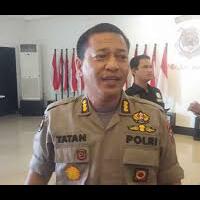 kombes-tatan--poldasu-bersama-jajaran-rutin-lakukan-pencegahan-covid-19