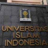 lakukan-pelecehan-seksual-gelar-alumnus-mahasiswa-berprestasi-uii-dicabut