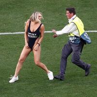 5-youtuber-prank-yang-ditangkap-polisi-cekidot