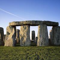 terungkap-video-dokumenter-ini-bukti-jika-batu-stonehenge-buatan-manusia-modern