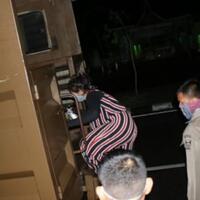 tepergok-mesum-janda-muda-masih-di-ranjang-si-duda-ngumpet-di-loteng