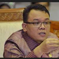 dpr-covid-19-tak-bisa-jadi-alasan-tidak-bayar-thr