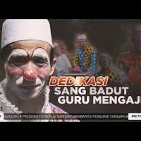 unik-guru-ngaji-pakai-kostum-badut-agar-dapat-menghibur-murid-muridnya