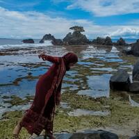 belangiran-atau-ngelop-tradisi-unik-mandi-bersama-untuk-menyambut-ramadhan