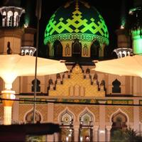 masjid-agung-tuban-dan-pesona-keindahan-negeri-1001-malam