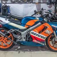 rekor-terpecahkan-motor-bekas-150cc-ini-dijual-dengan-harga-250-juta