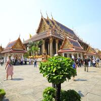10-atraksi-wisata-di-bangkok-yang-menarik-untuk-dikunjungi