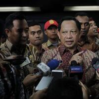 belajar-dari-youtube-tito-sebut-corona-tak-kuat-ultraviolet