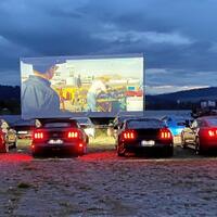 di-tengan-corona--provinsi-thuringia-jerman-memperkenalkan-bioskop-drive-in