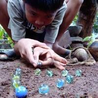 20-permainan-tradisional-seru-yang-kini-keberadaannya-sudah-jarang-ditemukan-lagi