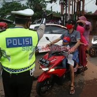mulai-hari-ini-pengendara-harus-punya-sikm-untuk-bermobilitas-di-jakarta