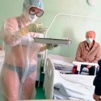 viral-perawat-covid19-di-russia-hanya-gunakan-pakaian-dalam-dan-apd-transparan