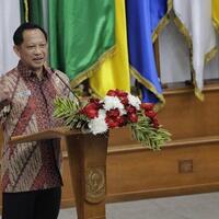 tito-makan-bersama-di-ipdn-saat-lebaran-tak-langgar-psbb