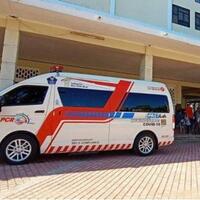 akhirnya-mobil-pcr-yang-membuat-risma-mengamuk-tiba-di-surabaya