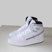 13-sepatu-jordan-favorit-ane