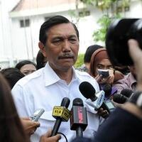 luhut-ngomong-apa-adanya-ri-tak-bisa-lepas-dari-china