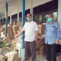 sembako-bantuan-senilai-rp136-miliar-ditemukan-tertimbun-hingga-rusak