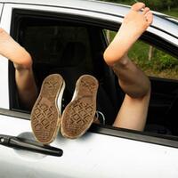 pingsan-setengah-tanpa-busana-pasangan-diduga-berstatus-asn-ditemukan-dalam-mobil