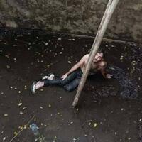 dikejar-anjing-lompat-ke-sumur-bule-inggris-terjebak-6-hari-tanpa-makan