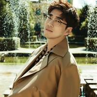 putus-dari-honey-lee-yoon-kye-sang-tinggalkan-agensi