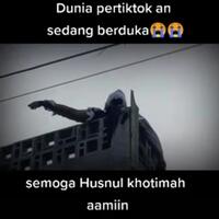 saat-main-tik-tok-siswi-smp-ini-tersengat-aliran-listrik-bertegangan-tinggi-ngeri