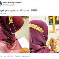 wanita-ini-pakai-masker-cantolannya-emas-netizen-orang-kaya-beda