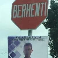 boleh-dicoba-lelaki-ini-sukses-dapat-calon-istri-berkat-spanduk-cari-jodoh