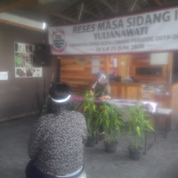 dengan-protokol-kesehatan-yuliana-laksanakan-reses