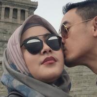 cerai-jadi-kado-pernikahan-dari-istri-untuk-zumi-zola