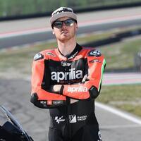 resmi-bradley-smith-mengaspal-di-motogp-2020