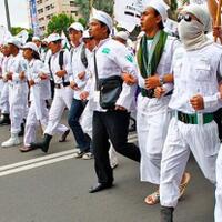 imbas-bakar-bendera-pdip-fpi-siaga-i-jihad-qital