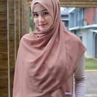 menilik-potret-potret-manisnya-nadya-fricella-pemeran-nining-di-amanah-wali-4