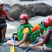 coc-bisnis-tak-ada-tamu-rafting-gapapa-deh-ngojol-dulu