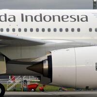 pesawat-garuda-indonesia-tergelincir-di-bandara-hasanuddin