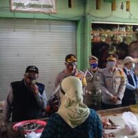 hjrukmini-sambut-forkopimda-stubondo-membagikan-masker-dan-rapid-tes-gratis