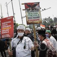 politikus-pdip-hikmah-dari-ruu-hip-dulu-yang-khilafah-sekarang-pancasila