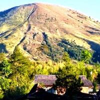 ini-legenda-dan-mitos-gunung-guntur-yang-terkenal