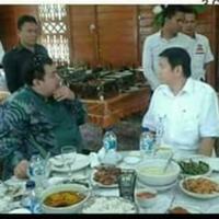 dicecar-minta-bukti-pria-mualaf-palsu--pura-pura--serangan-jantung