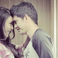 audy-pamer-foto-mesra-dengan-iko-uwais-asri-welas-bilang--engga-kuat-lihatnya