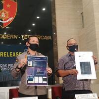 motif-karyawan-outsource-telkomsel-bobol-data-denny-siregar-dibully-pendukung