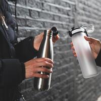 ini-tips-cuci-botol-minum-agar-tak-jadi-sarang-bakteri