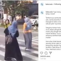 viral-aksi-tiga-wanita-asik-jogetan-di-lampu-merah-netizen-harga-diri-dijual-obral
