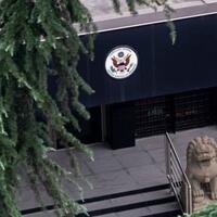 giliran-china-perintahkan-penutupan-konsulat-as-di-chengdu