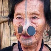 suku-apatani-di-india-dulunya-memiliki-tradisi-sumbat-hidung-yang-mengerikan